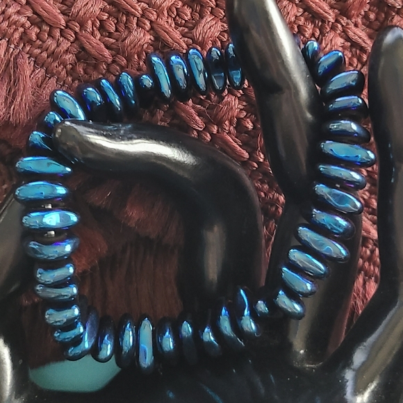 HEMATITE GORGEOUS BEADED BRACELET! - Picture 2 of 4